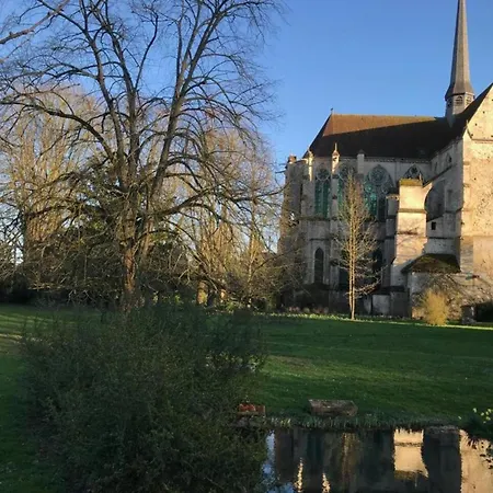 Location Charmante A Avec Terrasse Et Chemineea * Essomes-sur-Marne